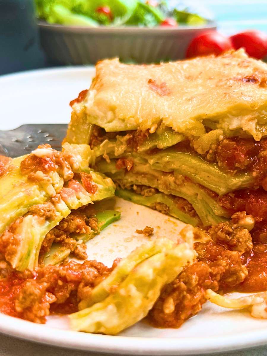 Bolognese Beef Ragù Recipe || Thick, Rich, and Slow-Simmered to ...